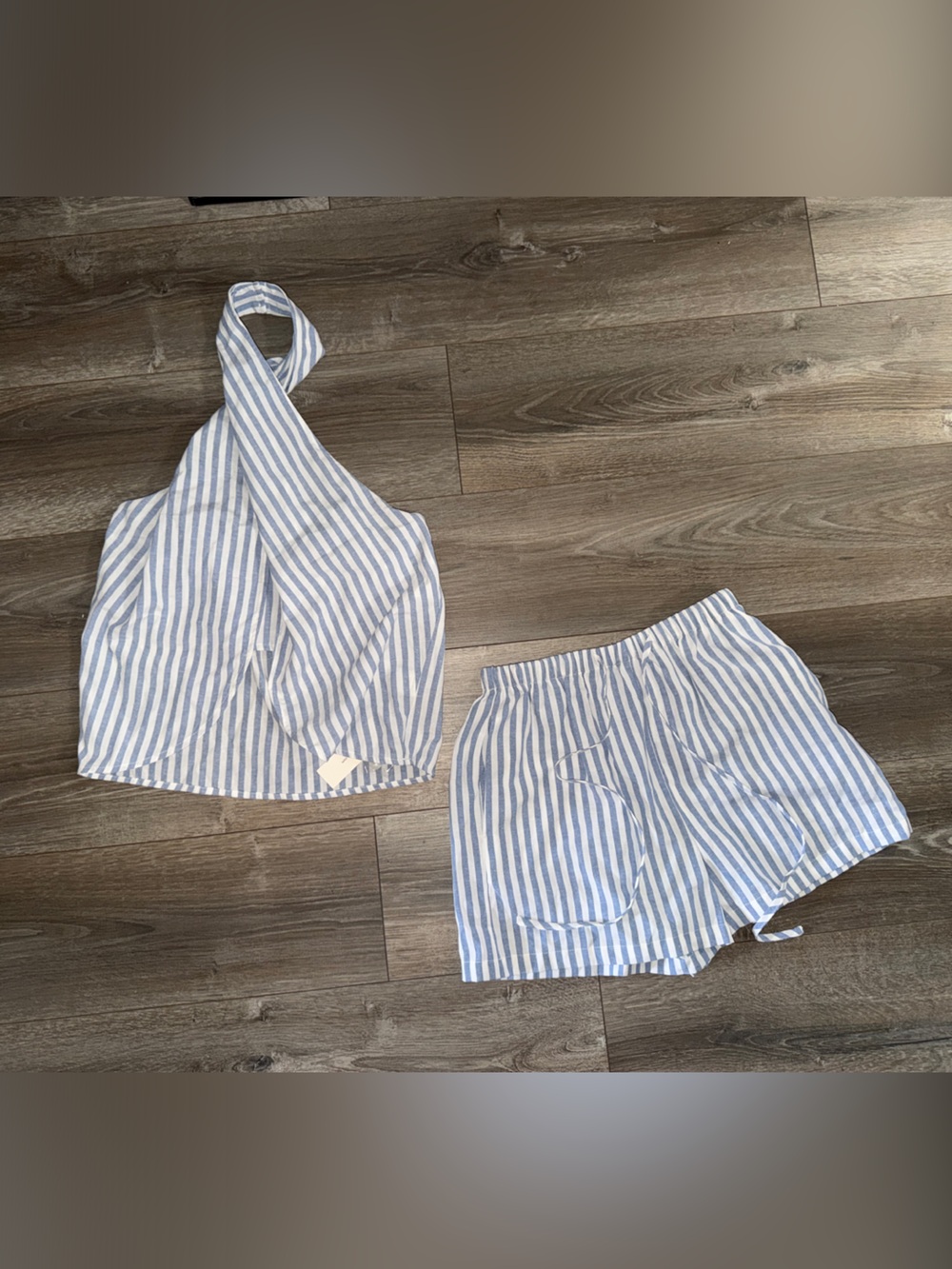 Striped Blue Shorts Set - Picture 5 of 5